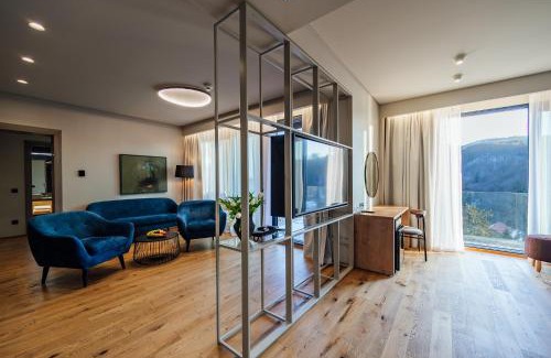 Baile Balvanyos Hotel | Balvanyos Resort: Relaxing Getaway with Spa & Ocean Views