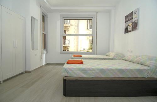 Sant Francesc Apartment | Experience Bam! Centro: Pet-Friendly Elegance in the Heart