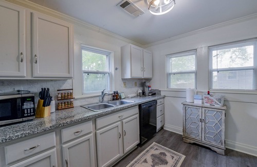 Northport House | Inviting Bama Off Main: Newly Renovated Pet-Friendly Oasis