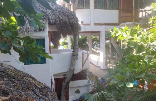 San Agustinillo Cabin | Discover Bambú Ecocabañas: 4-Star Oceanfront Retreat