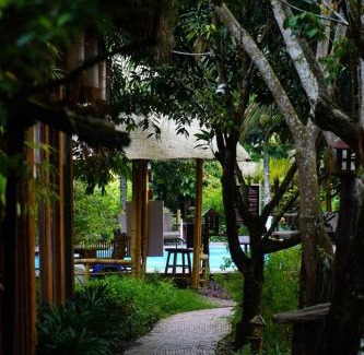 Phong Dien House | Eco-Friendly Bamboo Village with Ocean Views & Pool Access