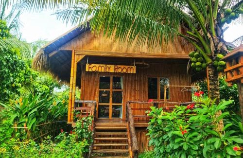 Phong Dien House | Eco-Friendly Bamboo Village with Ocean Views & Pool Access