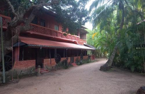 Anuradhapura House | Family-Friendly Retreat at Bamboo Garden - Rated 10/10