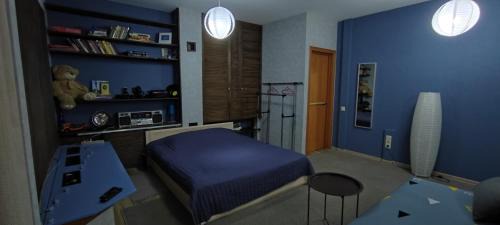 Darnyckyj Apartment | Discover Bambukovyi Gai: Pet-Friendly with Ocean Views