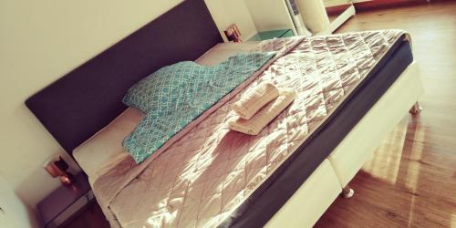 Bad Urach Apartment | Discover BaMeS BadUrach: Family-Friendly & Highly Rated