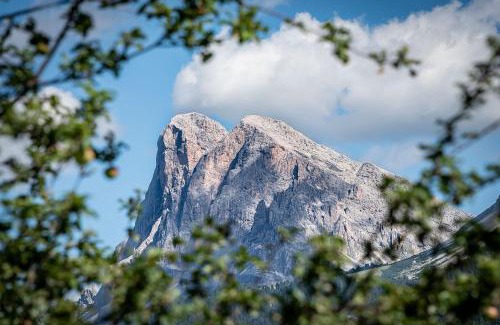 Eores Apartment | Discover Hofa: Top-Rated Hotel with Family-Friendly Perks