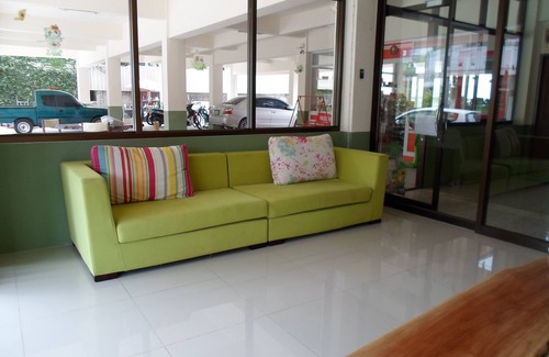Makham Tia Hotel | Family-Friendly Stay at Ban Maitreejit with Great Amenities