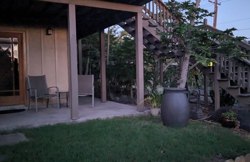 Kamuela House | Banana Hale Garden Oasis Studio