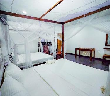 Udawalawa House | Exceptional Banana Shade Cottage: Family-Friendly Retreat