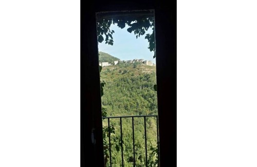 Carcheto-Brustico Apartment | Discover Bandit's Lair: Ocean View with Hot Tub & Spa