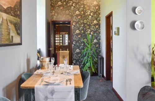 Penny Bridge House | Family-Friendly Getaway at Bandrake Barn - Rated 9.5/10