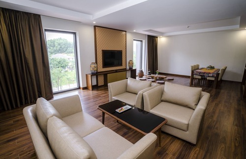 Le Thuy Resort | Discover Relaxation at Bang Onsen Spa & Resort