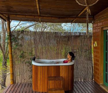 Alto Paraiso de Goias House | Inspiring Bangalô Ametista View - Family-Friendly Retreat