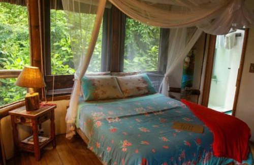 Cocaia House | Pet-Friendly Bangalô Charme in the Lush Mata Atlântica
