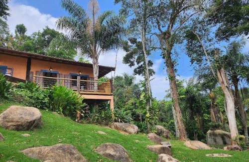 Praia de Taubate House | Experience Breathtaking Views at Bangalô Sol, Ilhabela