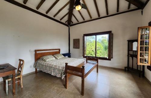 Praia de Taubate House | Experience Breathtaking Views at Bangalô Sol, Ilhabela