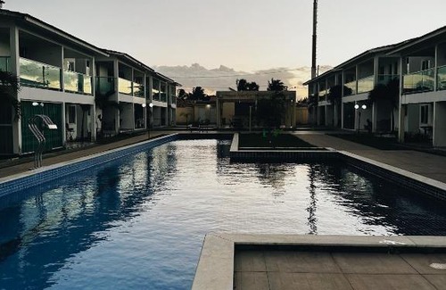 Village Jacuma Apartment | Duplex Bangalô 602: Oceanfront Retreat with Pool & Pet Friendly