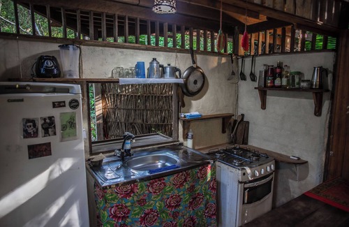 Alter do Chao House | Cozy Bungalow in the Forest - Pet & Child Friendly Retreat