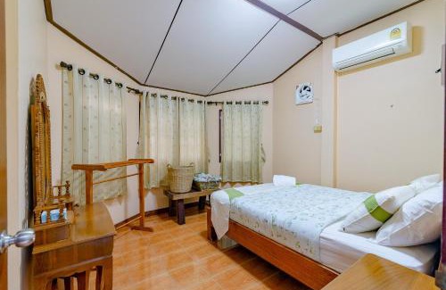 Phongprasan Villa | Family-Friendly Retreat at Bangsaphan Paradise Green House