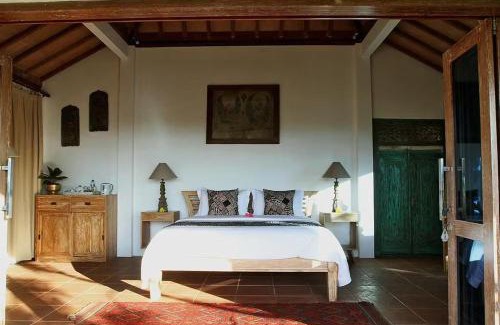 Kalipuro Hotel | Pet-Friendly Getaway at Bangsring Breeze with Pool Access