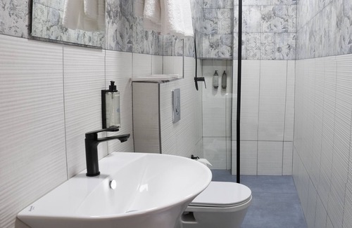 Avlabari Hotel | Discover BaniHills Tbilisi: Family-Friendly Spa Retreat