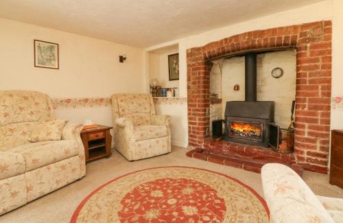 Bideford House | Cozy Cottage: Perfect for Families and Pets, Rated 9/10