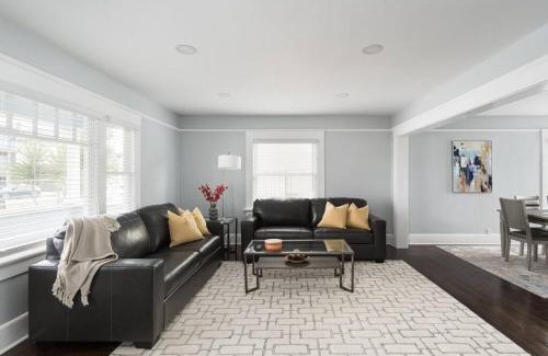 Bankers Hill Apartment | Elegant Bankers Hill Home Close to Airport and Family-Friendly