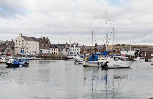 Central Aberdeen House | Explore Bankfield: 4-Star Stay, Pet & Child Friendly!