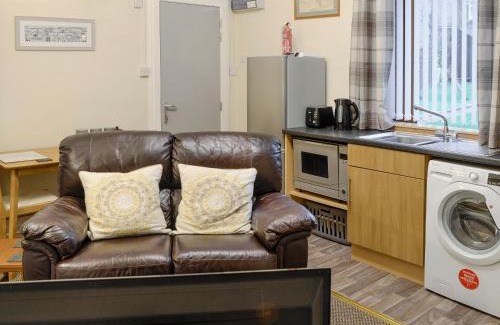 Central Aberdeen House | Explore Bankfield: 4-Star Stay, Pet & Child Friendly!