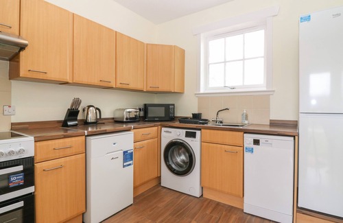 Forfar Cottage | Cozy Bankhead of Lour Bungalow: Pet-Friendly Retreat