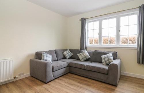 Forfar House | Unique Bankhead of Lour Bungalow: Pet & Child Friendly Retreat