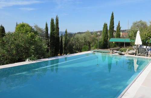 Vezzano Ligure House | Experience Banks 1: Pet-Friendly Oceanfront Retreat