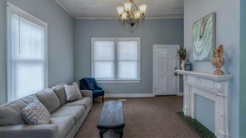 Columbus House | Idyllic Banks of the Chattahoochee Cottage Near Dining