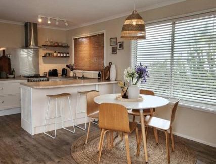 Aldinga Beach House | Banksia Retreat: A Romantic Escape at Aldinga Beach
