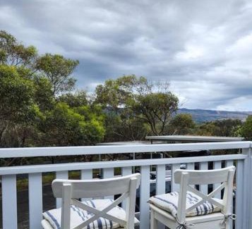 Aldinga Beach House | Banksia Retreat: A Romantic Escape at Aldinga Beach