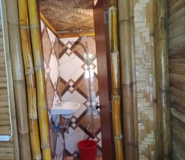 Puerto Princesa Resort | Pet-Friendly Banlaw Garden Resort with Oceanfront Pool