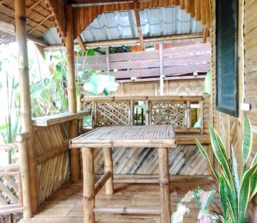 Puerto Princesa Resort | Pet-Friendly Banlaw Garden Resort with Oceanfront Pool