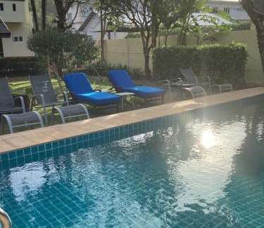 Ban Sakhu Villa | Relax at Bann Jai Dee: Oceanfront Stay with Pool & Spa