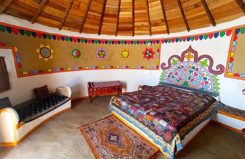 Hodka Village Hotel | Unforgettable Banni Village Stay: Rated 10/10 with Dining