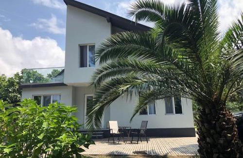 Ureki Villa | Relax at Banovani SEA: Private Beach & Ocean View Awaits