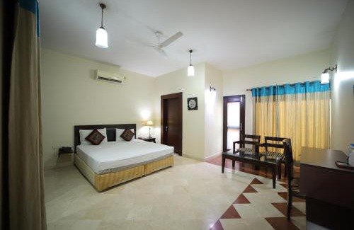 Taj Ganj House | Inviting Bansi Home Stay: Family-Friendly with Top Reviews
