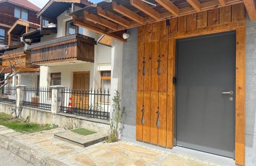 Kvartal Noviya Grad Villa | Family-Friendly Bansko Nest: Rated 10/10 by Guests