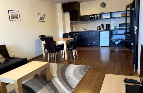 Shiligarnika Apartment | Explore Bansko Royal Towers: Family-Friendly Apartment Retreat