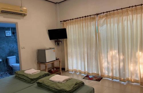 Kanchanaburi Resort | Experience Riverfront Serenity at Bansuanmaenam