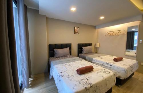 Bang Kadi Hotel | Budget-Friendly Stay at Bansuay Bangkadi with Dining Options