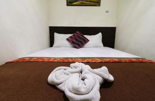 Bandung House | Budget-Friendly Stay at Bantal Guling Pasar Baru