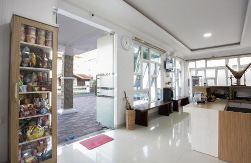 Sinduharjo House | Guest Rated 10/10: Banua Raya Homestay with Breakfast & Kitchen