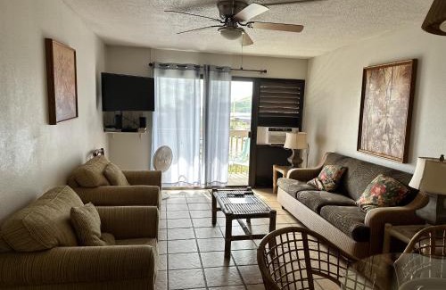 Nawiliwili Apartment | Relaxing Stay at Banyan Harbor K132 Near Kalapaki Beach