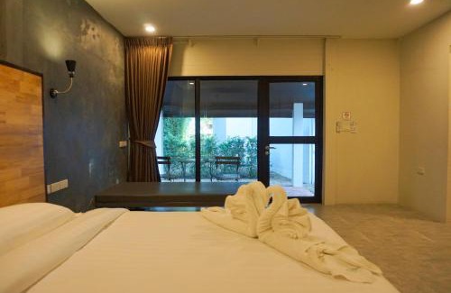 Rayong Resort | Oceanfront Paradise: Banyan Resort @Rayong Awaits You