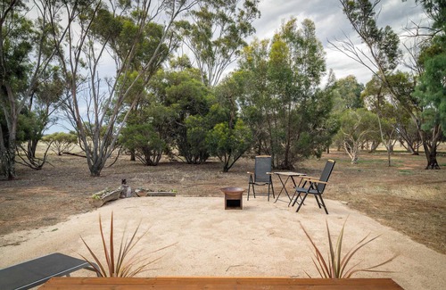 Banyena House | Family-Friendly Banyena Homestead with Kitchen Amenities